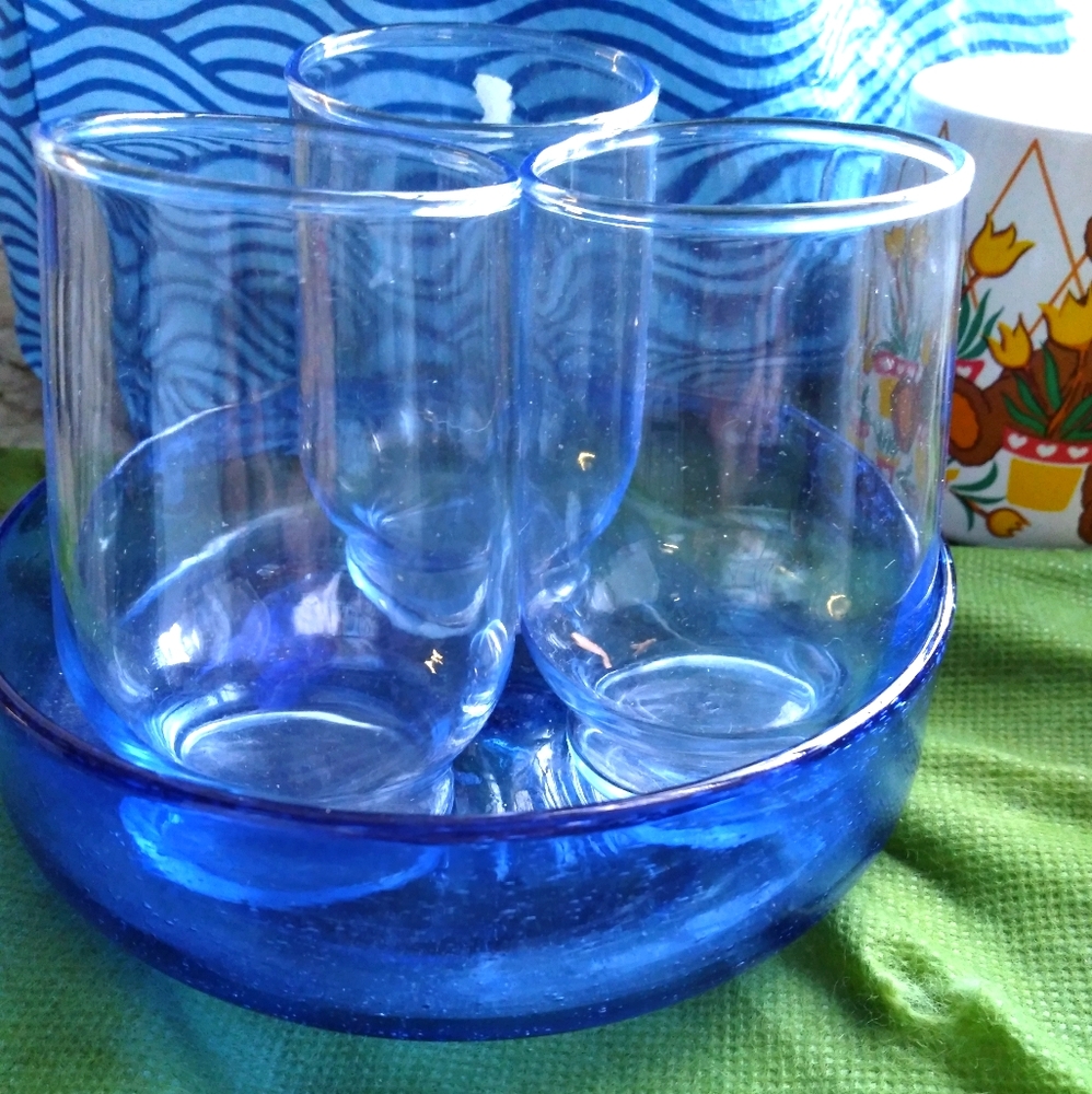 breakfast juice glasses & holding tray